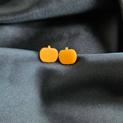 Pumpkin Studs