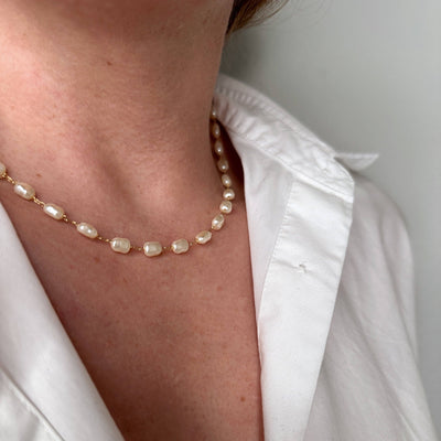 Baroque Pearl Necklace: 16"