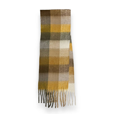 16 Colours soft blanket scarf with tassels