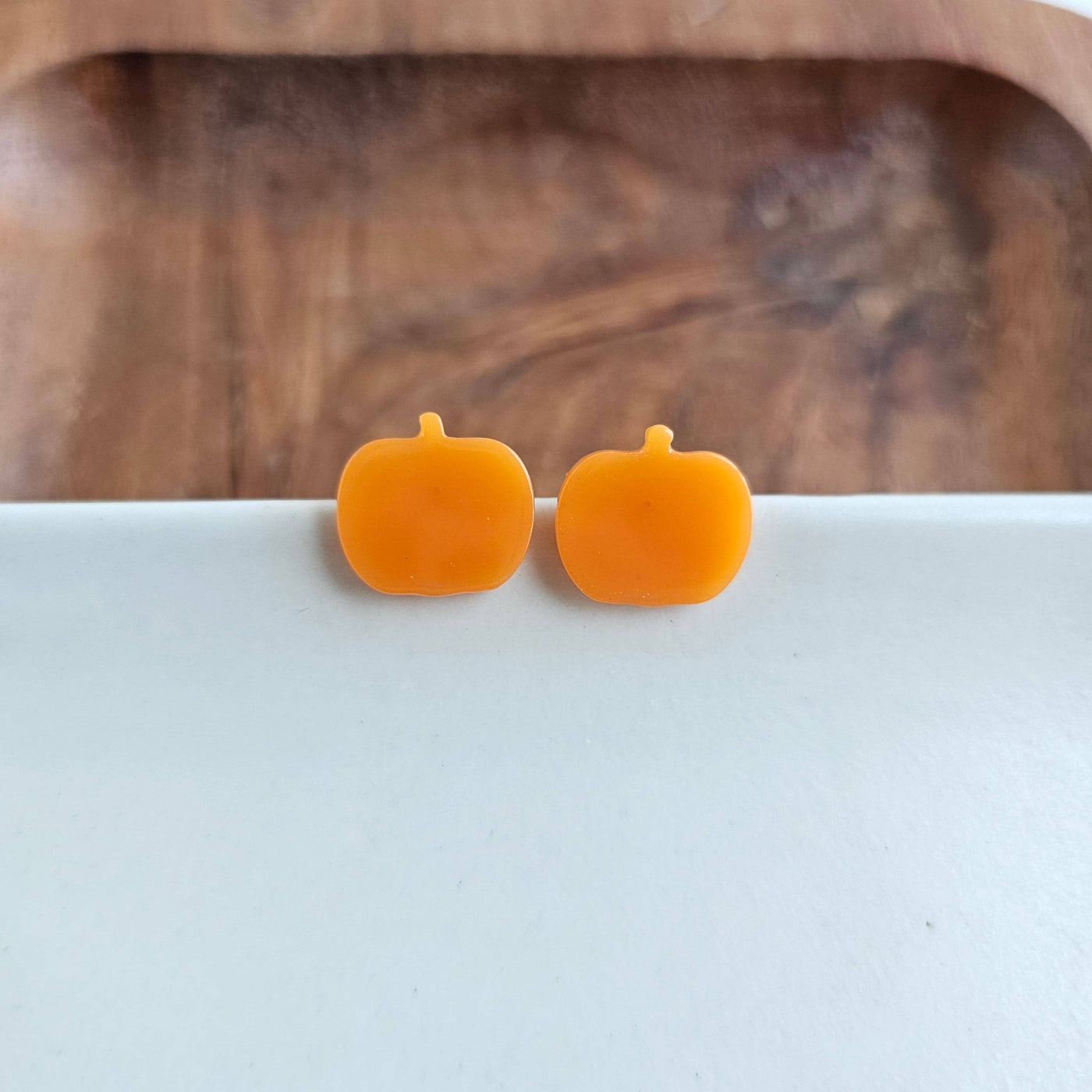 Pumpkin Studs