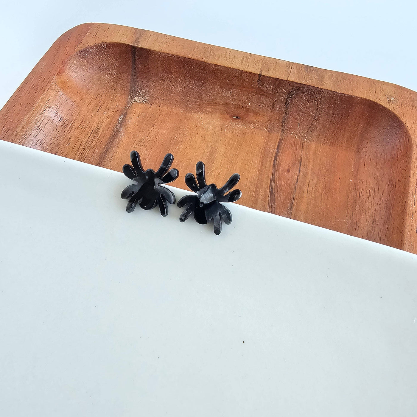 Spider Studs