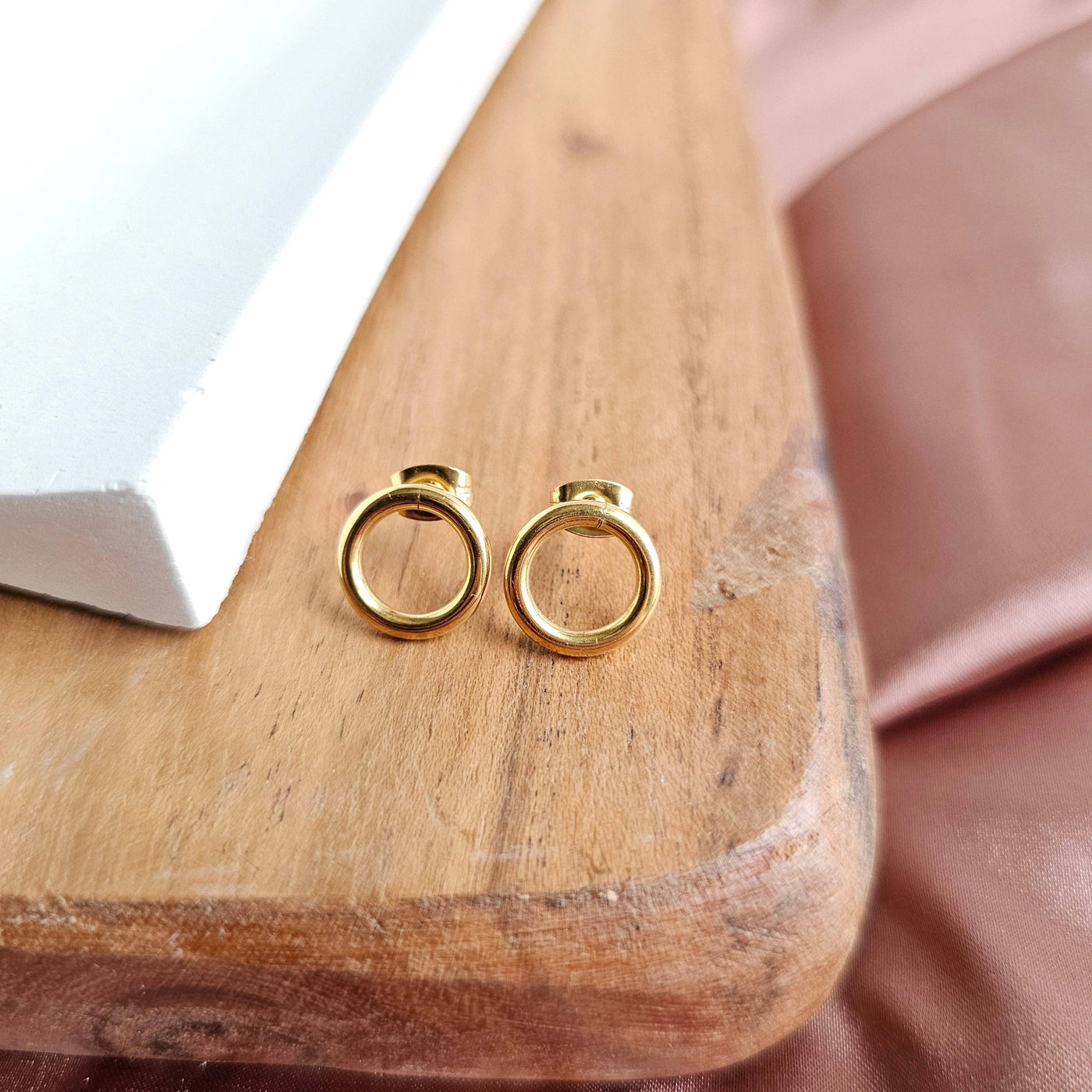 Luxe Gold Oriana Studs - Small