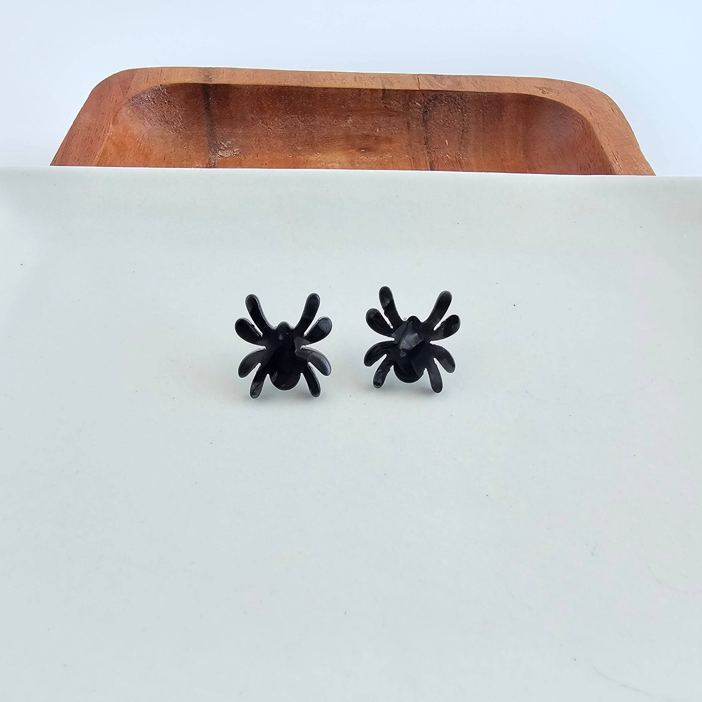 Spider Studs