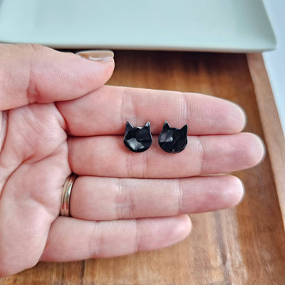 Cat Studs