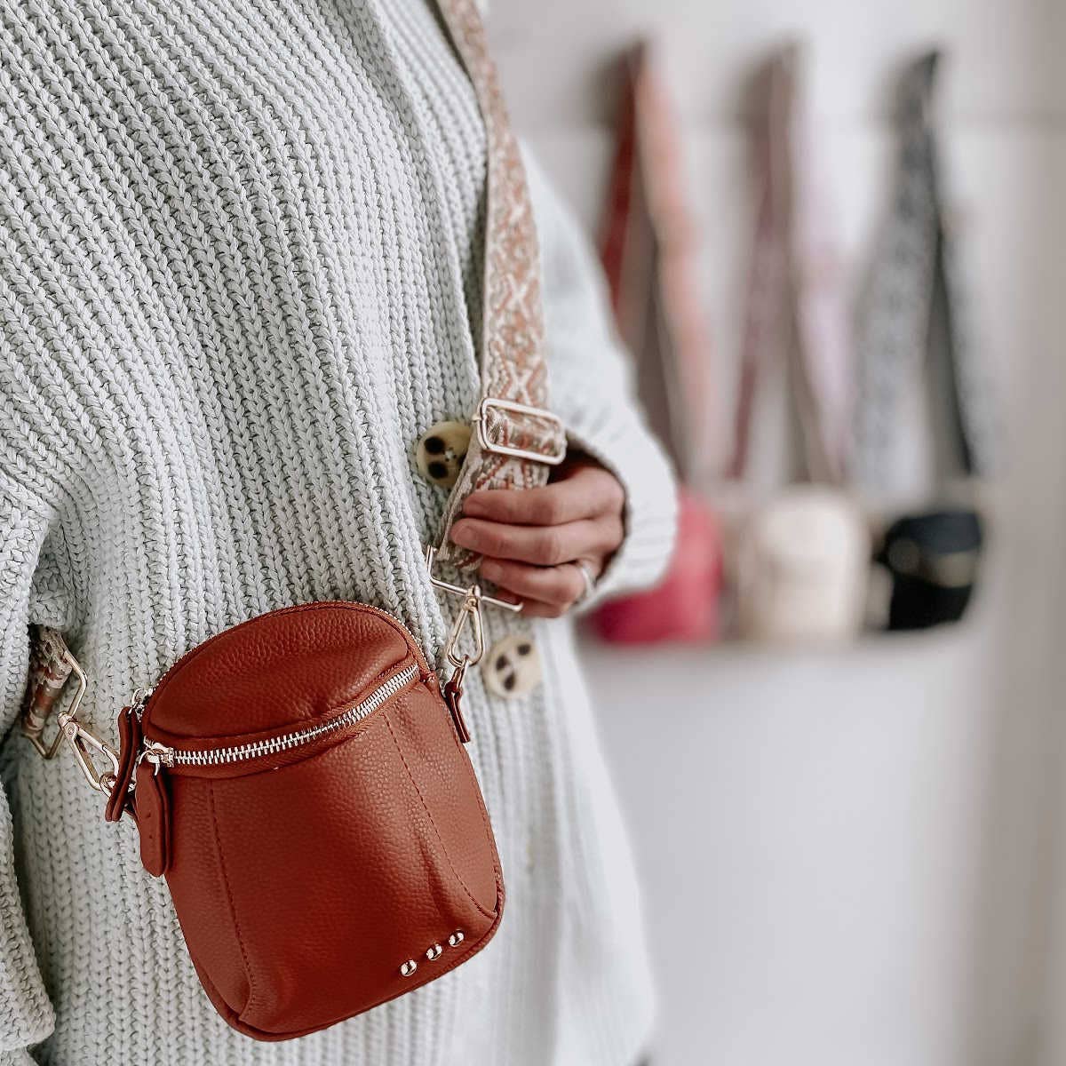 Ellie Crossbody Bag *AS SEEN IN ANTHROPOLOGIE*: Gray